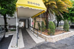 20400 W Country Club Dr 416, Aventura, FL 33180 - MLS#A11874874