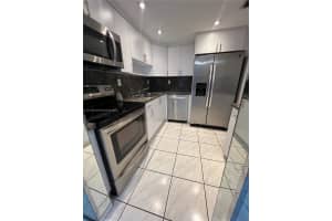 5731 NW 37th St 221, Virginia Gardens, FL 33166 - MLS#A11874884