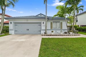 16034 Sw 83rd Ter, Miami
