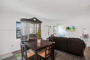 301 Nw 190th Street Miami Gardens, FL 33169 - MLS#A11874923