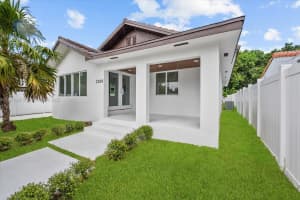 3389 NW 14th Ave, Miami, FL 33142 - MLS#A11874969