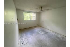3070 Nw 48th Ter 212 Lauderdale Lakes, FL 33313 - MLS#A11874975