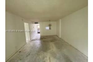 3070 Nw 48th Ter 212 Lauderdale Lakes, FL 33313 - MLS#A11874975