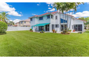 1120 NW 179th Ave, Pembroke Pines, FL 33029 - MLS#A11874986