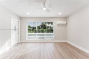 1560 NE 42nd St A, Pompano Beach, FL 33064 - MLS#A11874989