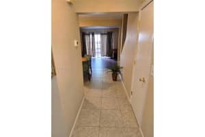 6324 Panther Ln 6, Fort Myers, FL 33919 - MLS#A11874990