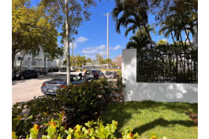 1033 Lenox Ave 202, Miami Beach, FL 33139 - MLS#A11874996