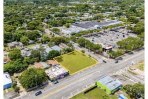 1090 NW 54th St, Miami, FL 33127 - MLS#A11875010