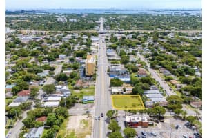 1090 NW 54th St, Miami, FL 33127 - MLS#A11875010