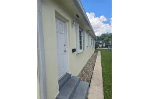 MLS# A11875023, Hollywood, Florida 33020