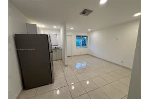 2308 Jackson St 9, Hollywood, FL 33020 - MLS#A11875025