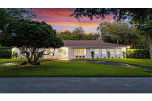 12205 Sw 69th Pl, Pinecrest