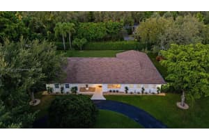 12205 Sw 69th Pl Pinecrest, FL 33156 - MLS#A11875033