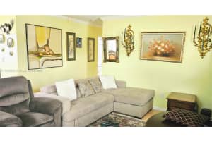 5704 SW 37th St, West Park, FL 33023 - MLS#A11875036
