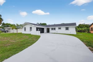 2221 SE Sidonia St, Port Saint Lucie, FL 34952 - MLS#A11875048