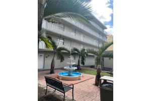 10090 NW 80th Ct 1442, Hialeah Gardens, FL 33016 - MLS#A11875104