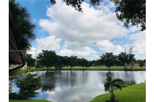 565 NW 100th Pl 203, Pembroke Pines, FL 33024 - MLS#A11875114