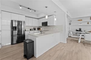 999 SW 1st Ave APT 3304, Miami, FL 33130, - MLS#A11875123