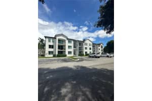 911 Villa Cir 911 Boynton Beach, FL 33435 - MLS#A11875134