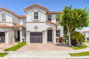 10829 Nw 79th St, Doral