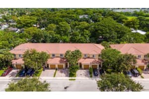 3237 NW 32nd Ter, Oakland Park, FL 33309 - MLS#A11875169