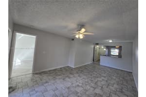 10600 NW 10th St 106, Pembroke Pines, FL 33026 - MLS#A11875174