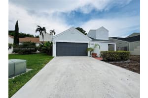 8579 Dynasty Dr 8579, Boca Raton, FL 33433 - MLS#A11875193