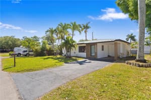 1524 Sw 32 Ct Fort Lauderdale, FL 33315 - MLS#A11875194