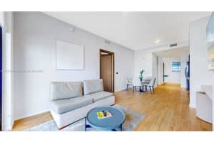 398 Ne 5th St 2111 Miami, FL 33132 - MLS#A11875195