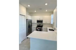261 SW 159th Way ., Pembroke Pines, FL 33027 - MLS#A11875208