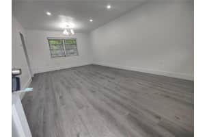 2165 Bay Dr 18, Miami Beach, FL 33141 - MLS#A11875225