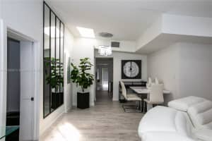 MLS# A11875237, North Miami, Florida 33168