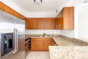 7441 Wayne Ave 12I, Miami Beach, FL 33141 - MLS#A11875239