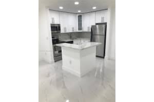 4890 NW 102nd Ave 103-5, Doral, FL 33178 - MLS#A11875262