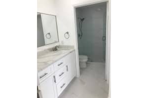4890 NW 102nd Ave 103-5, Doral, FL 33178 - MLS#A11875262