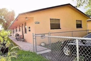 1734 N 16th Ct 1-2, Hollywood, FL 33020 - MLS#A11875273