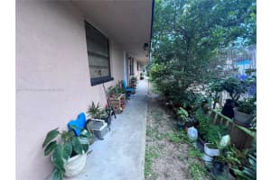 1734 N 16th Ct 1-2, Hollywood, FL 33020 - MLS#A11875273