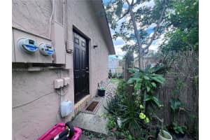 1734 N 16th Ct 1-2, Hollywood, FL 33020 - MLS#A11875273