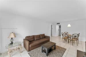 7745 SW 86th St D-316, Miami, FL 33143 - MLS#A11875278
