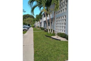 1920 NE 51st Ct 205, Fort Lauderdale, FL 33308 - MLS#A11875280