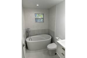 622 SE 6th Ct, Fort Lauderdale, FL 33301 - MLS#A11875282