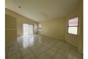 210 Maddy Ln, North Lauderdale, FL 33068 - MLS#A11875306