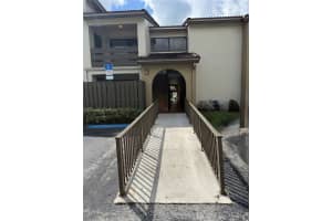 8811 Sw 123rd Ct 112 Miami, FL 33186 - MLS#A11875335