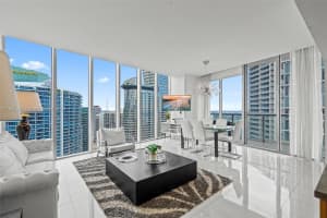 485 Brickell Avenue 4902, Miami, FL 33131 - MLS#A11875352