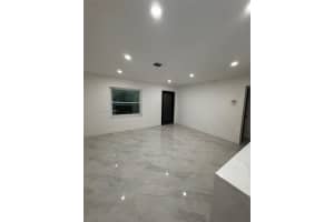 13720 Nw 4th Ct, North Miami