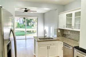 12625 NW 56th St, Coral Springs, FL 33076, - MLS#A11875365