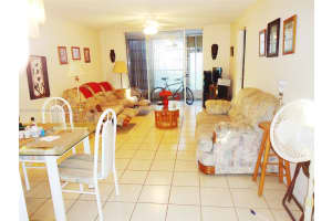2871 E Sunrise Lakes Dr 104, Sunrise, FL 33322 - MLS#A11875393