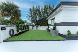 4144 Alton Rd, Miami Beach, FL 33140 - MLS#A11875404