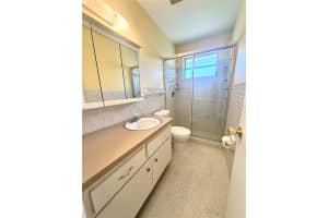 2719 NE 32nd St 2, Fort Lauderdale, FL 33306 - MLS#A11875410