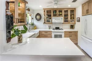1515 Harrison St, Hollywood, FL 33020 - MLS#A11875417